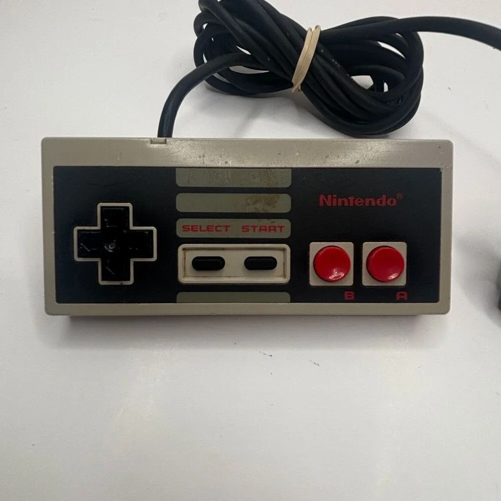 OEM Nintendo Entertainment System Classic Made In Japan NES Controller NES-004
